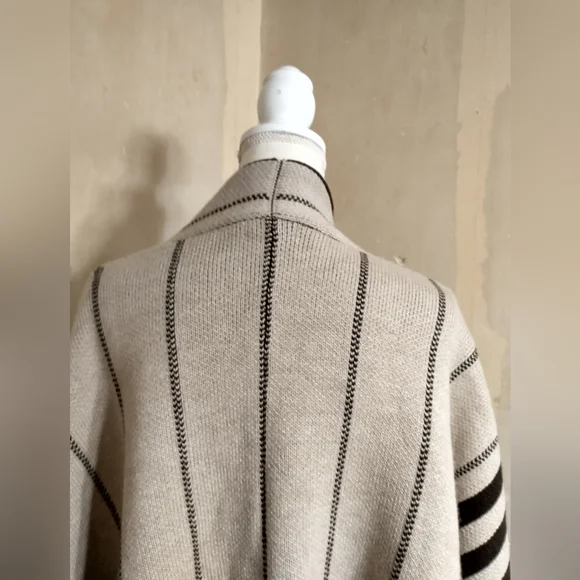 New York & Company Brown Chevron Open Front Sweater - Picture 3 of 11